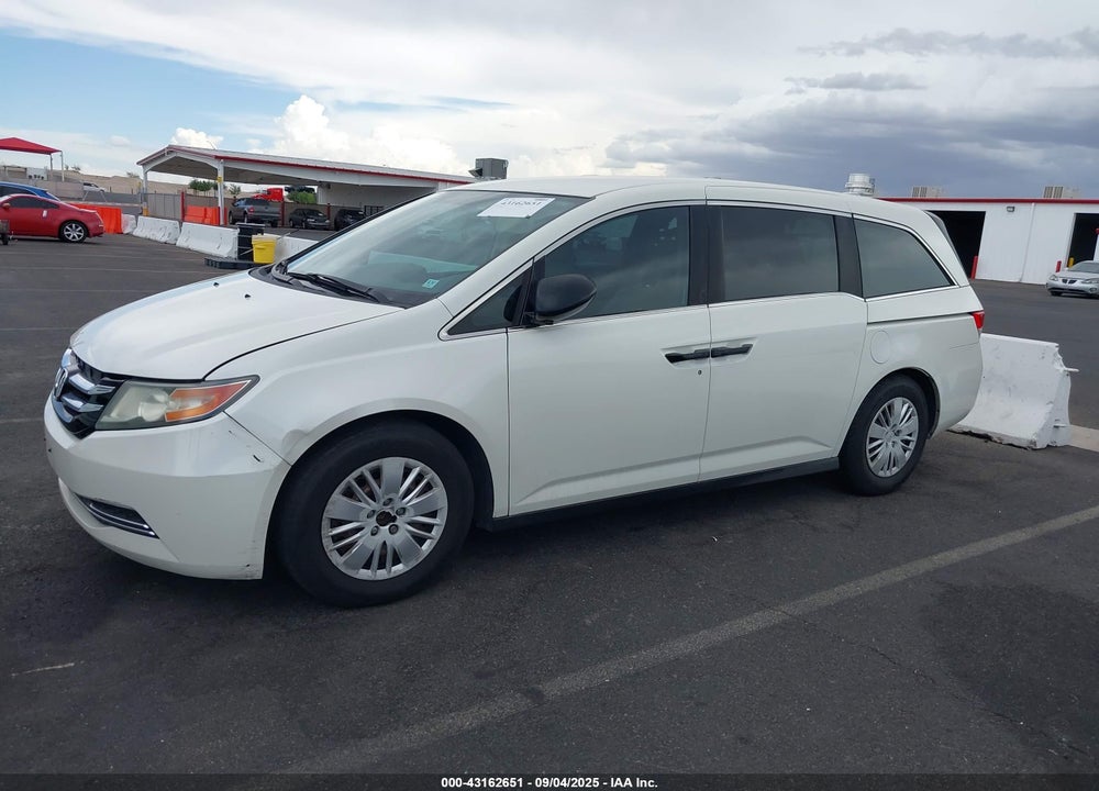 2015 HONDA ODYSSEY LX VIN: 5FNRL5H20FB102135