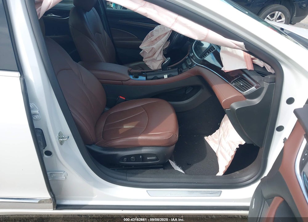 2019 BUICK LACROSSE VIN: 1G4ZV5SS4KU105538