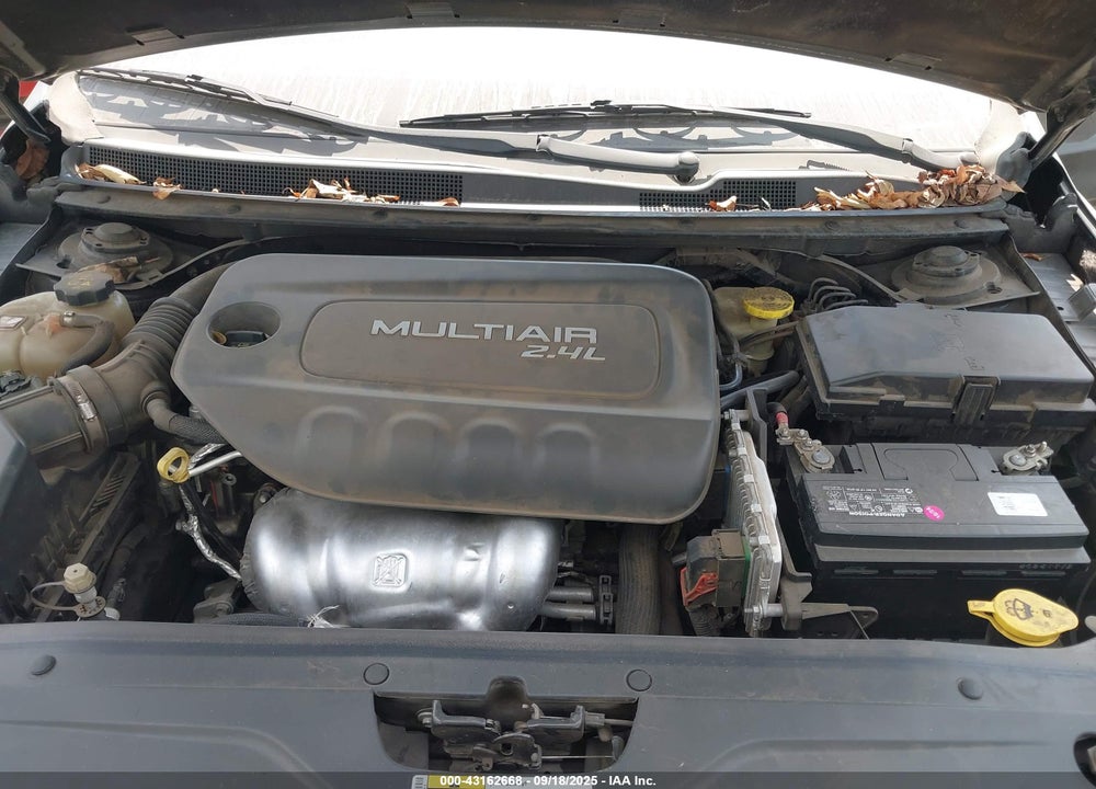 2015 CHRYSLER 200 VIN: 1C3CCCAB7FN572155