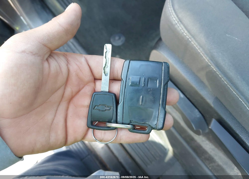 2014 CHEVROLET SILVERADO 1500 VIN: 3GCUKREC6EG202394