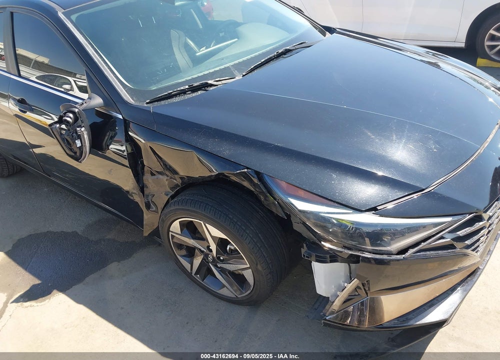 2023 HYUNDAI ELANTRA HYBRID VIN: KMHLN4AJ5PU040862