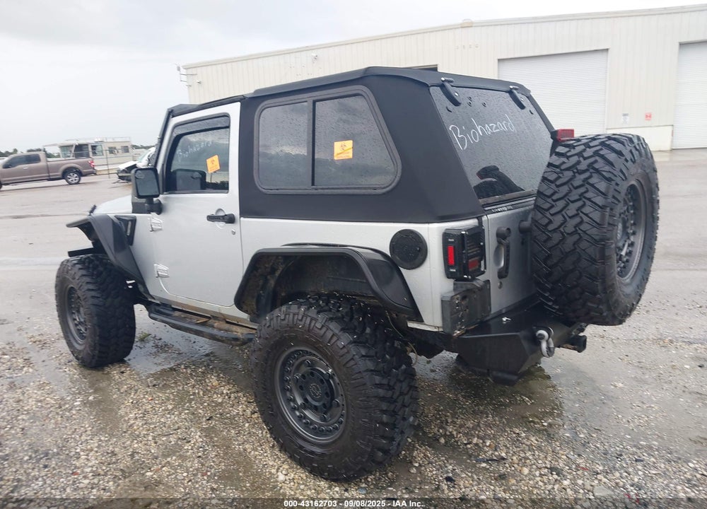 2011 JEEP WRANGLER / VIN: 1J4AA2D11BL587501