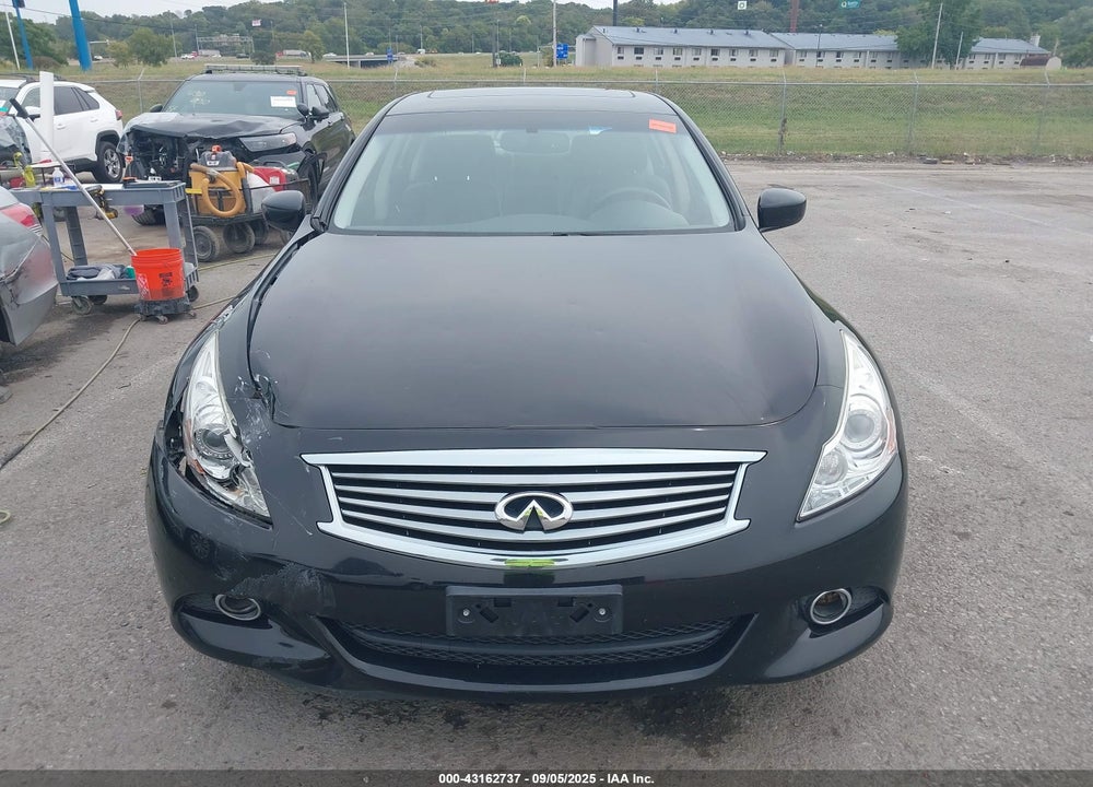 2015 INFINITI Q40 VIN: JN1CV6AR7FM523017