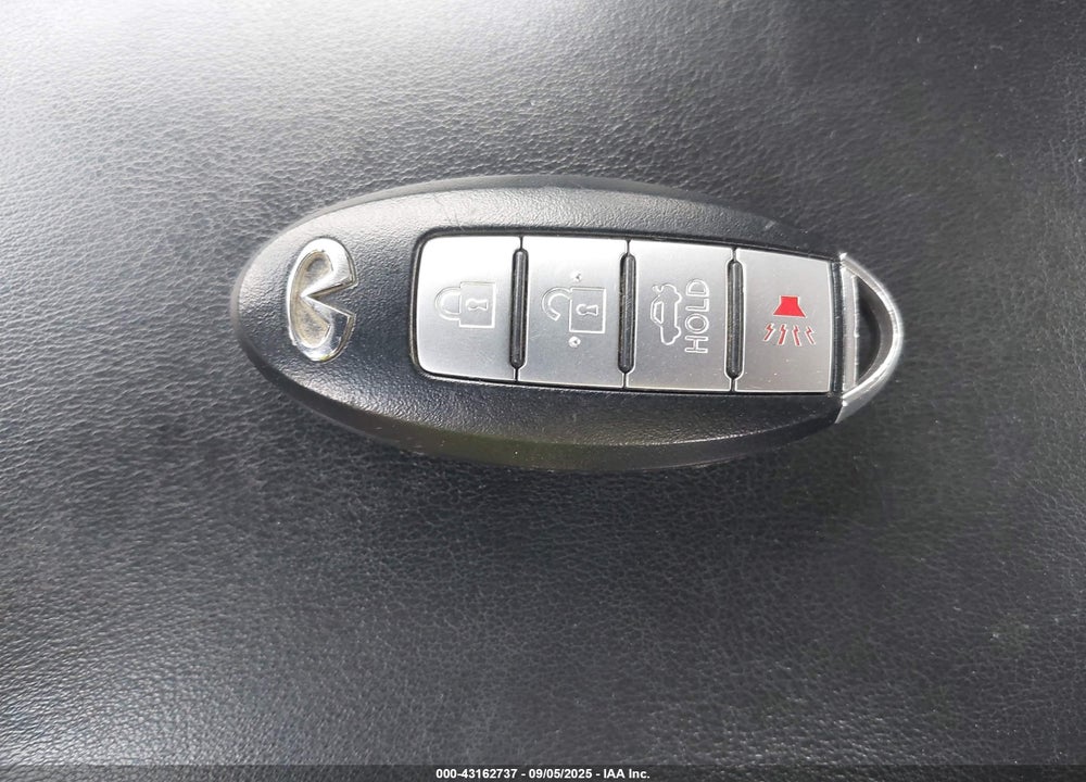 2015 INFINITI Q40 VIN: JN1CV6AR7FM523017