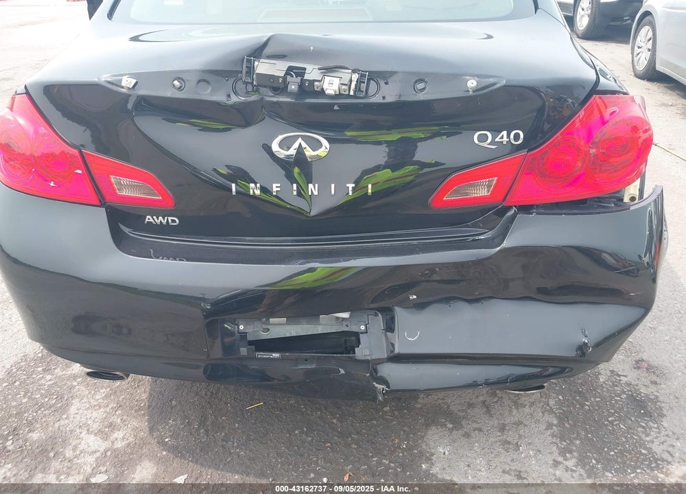 2015 INFINITI Q40 VIN: JN1CV6AR7FM523017