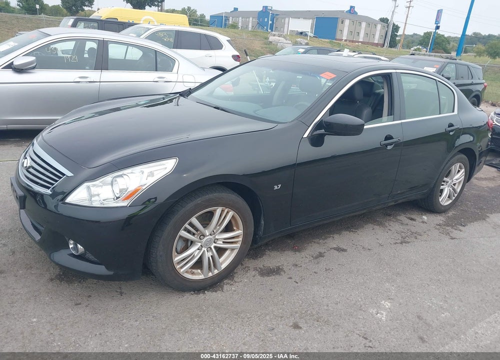2015 INFINITI Q40 VIN: JN1CV6AR7FM523017