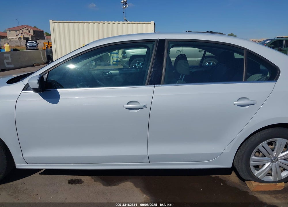 2017 VOLKSWAGEN JETTA VIN: 3VW2B7AJXHM397094