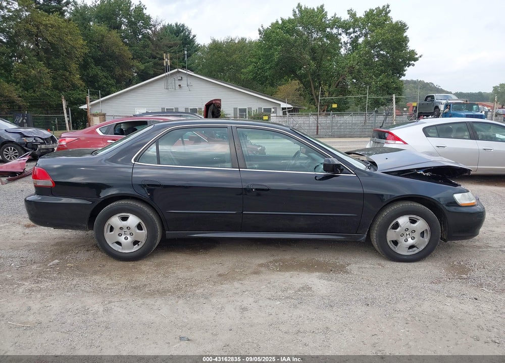 2002 HONDA ACCORD 3.0 EX VIN: 1HGCG16532A078207
