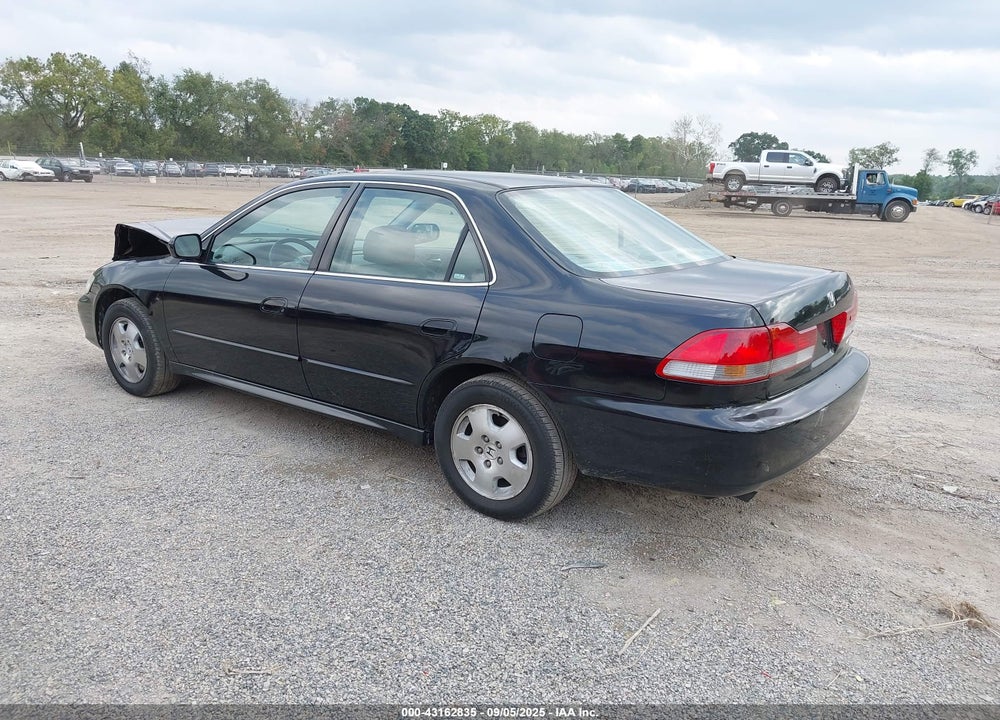 2002 HONDA ACCORD 3.0 EX VIN: 1HGCG16532A078207