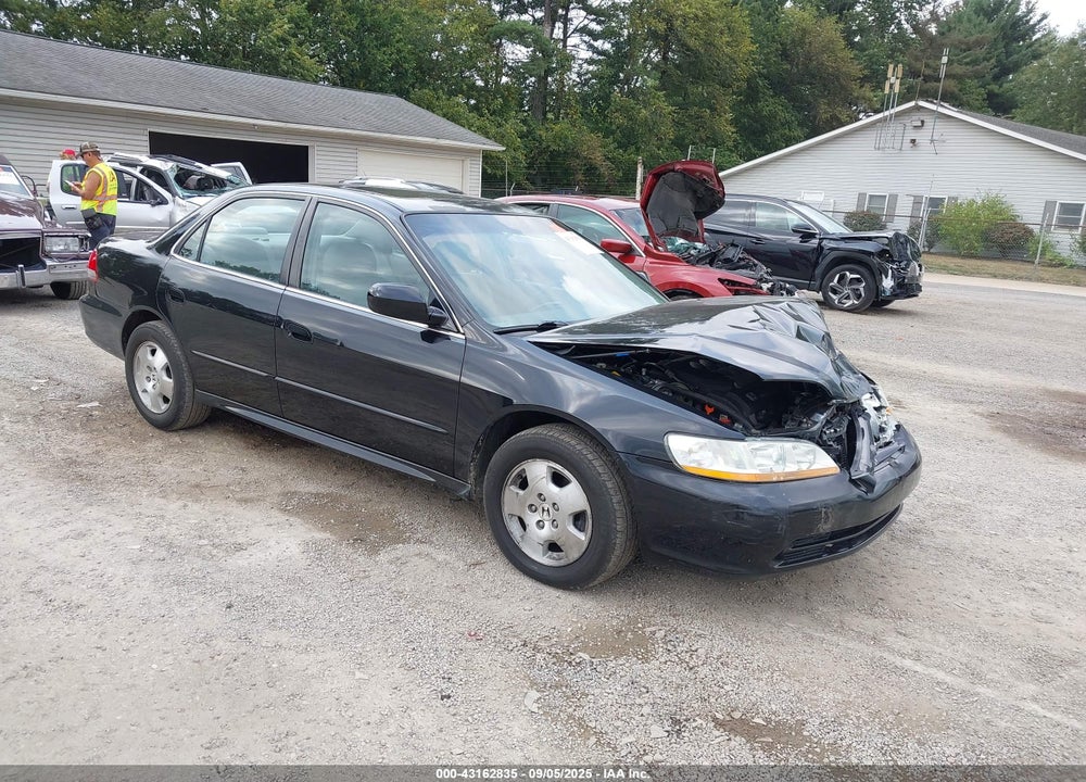 2002 HONDA ACCORD 3.0 EX VIN: 1HGCG16532A078207