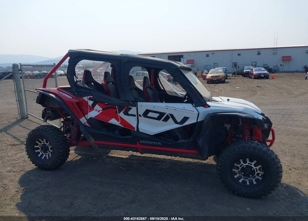 2021 HONDA SXS1000 S4X VIN: 1HFVE06E1M4101837