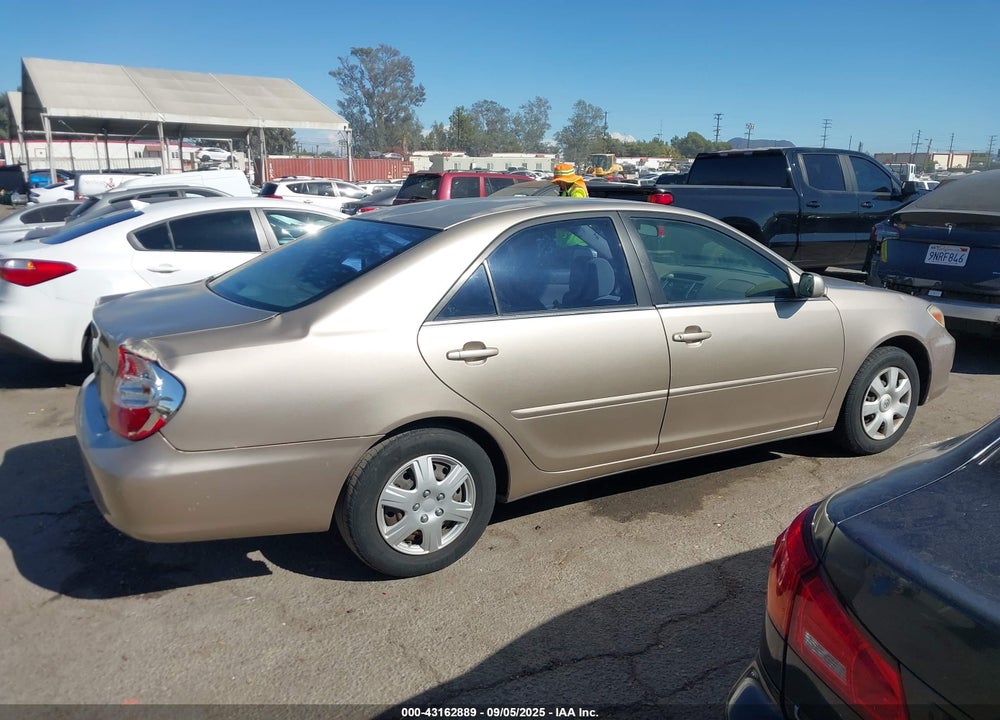 2002 TOYOTA CAMRY LE VIN: JTDBE32K420018367