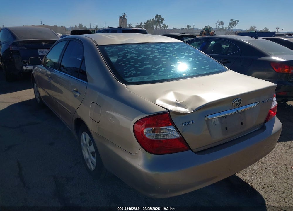 2002 TOYOTA CAMRY LE VIN: JTDBE32K420018367