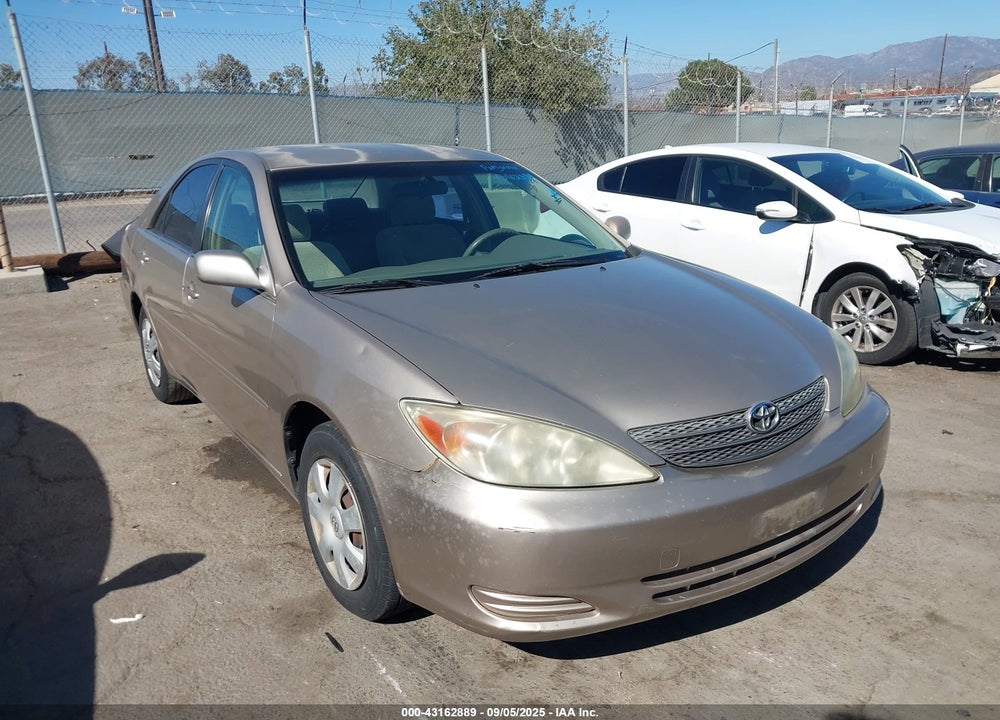 2002 TOYOTA CAMRY LE VIN: JTDBE32K420018367