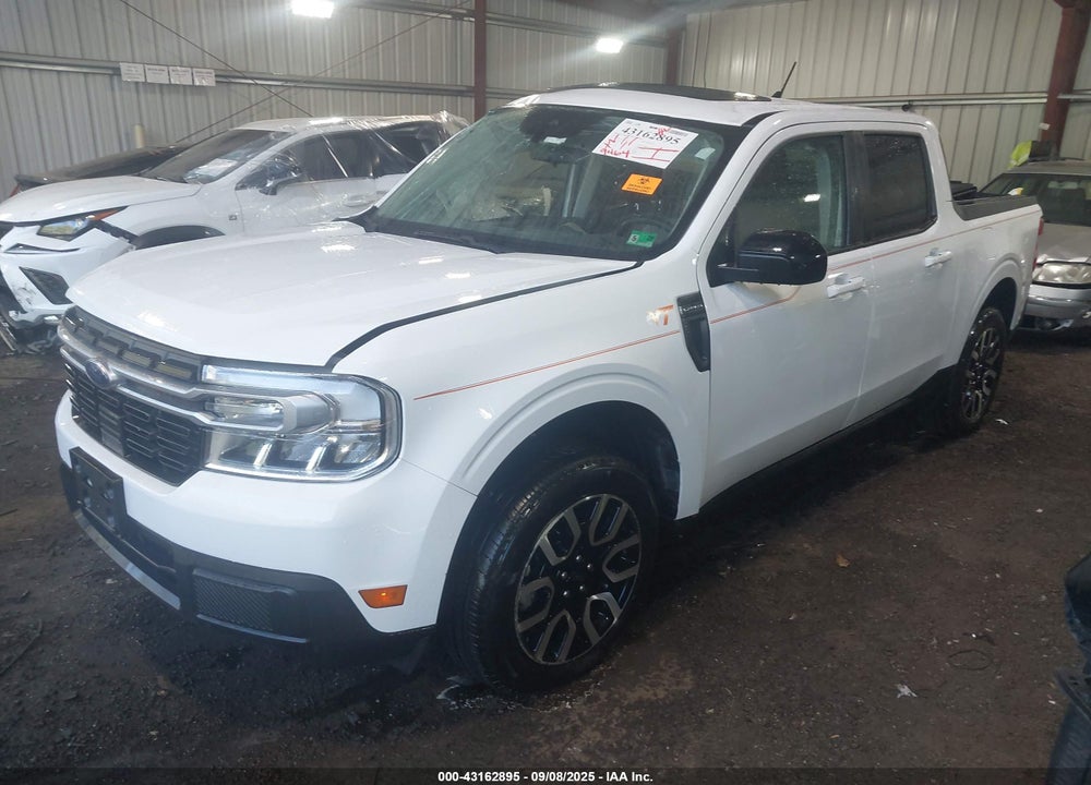 2024 FORD MAVERICK LARIAT VIN: 3FTTW8M33RRA51942