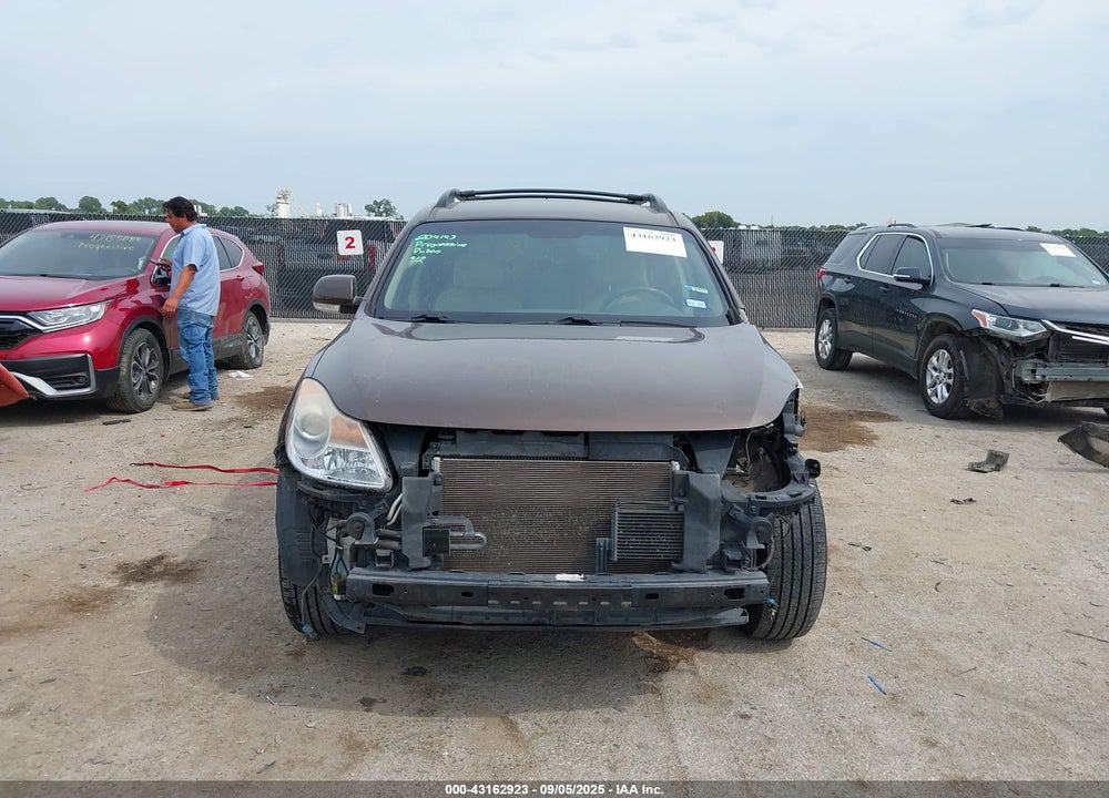 2011 HYUNDAI VERACRUZ VIN: KM8NU4CC7BU154302