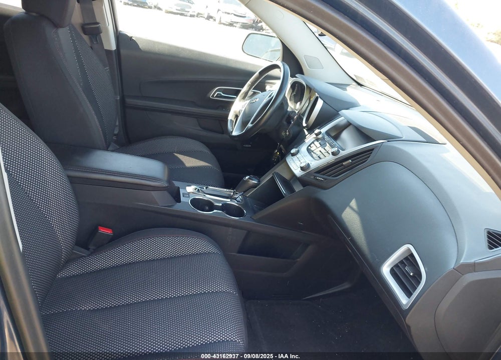 2017 CHEVROLET EQUINOX VIN: 2GNFLFE39H6111258