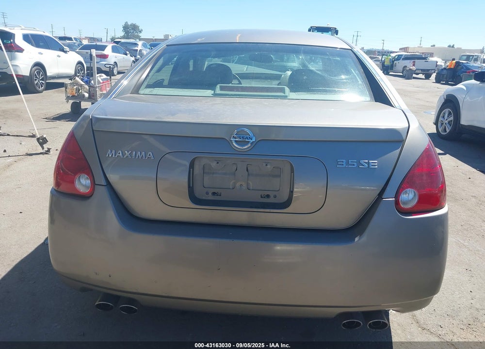 2004 NISSAN MAXIMA 3.5 SE VIN: 1N4BA41E74C829665