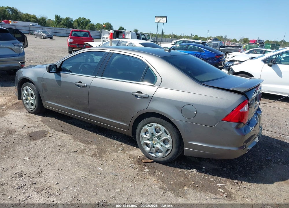 2011 FORD FUSION VIN: 3FAHP0HG3BR271983