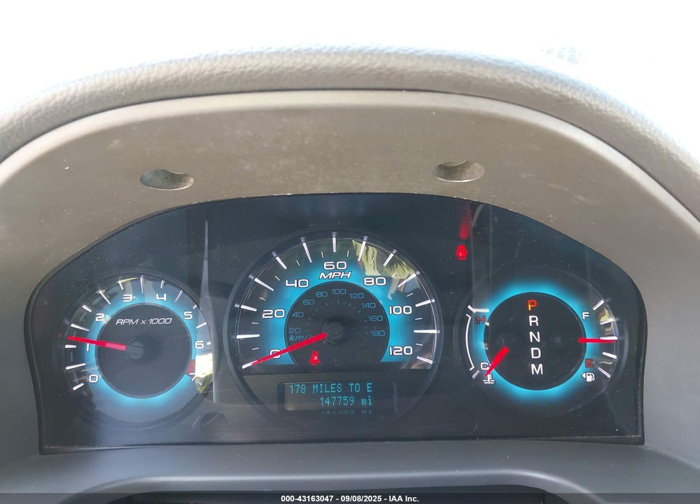 2011 FORD FUSION VIN: 3FAHP0HG3BR271983