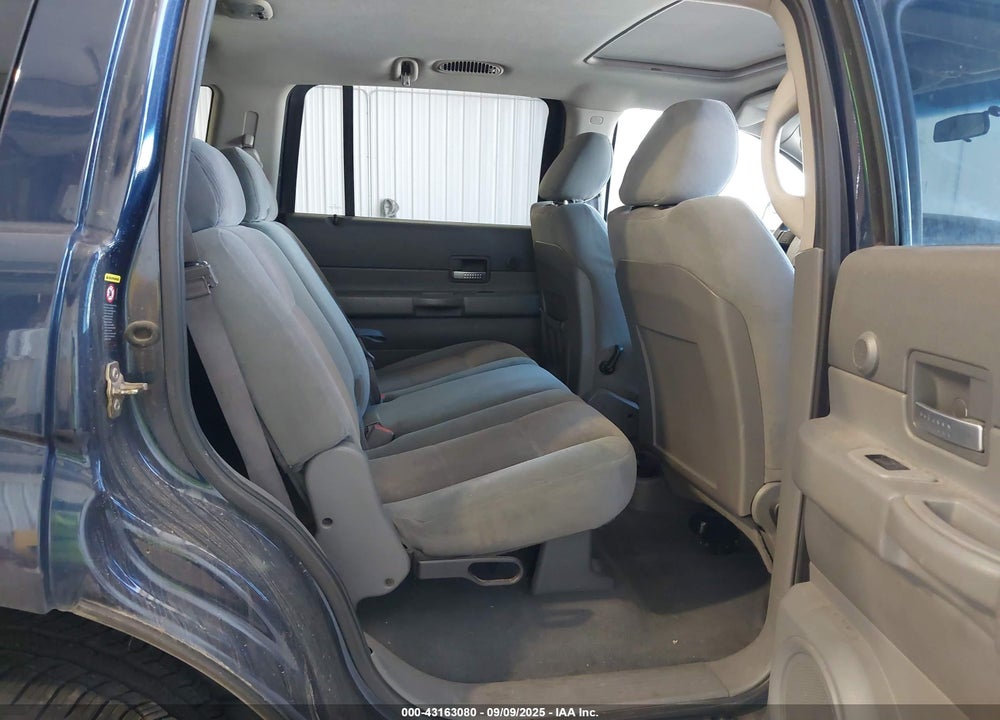 2005 DODGE DURANGO SLT VIN: 1D8HB48D85F553786