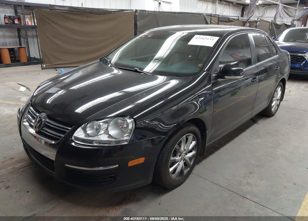 2010 VOLKSWAGEN JETTA VIN: 3VWRZ7AJ2AM161345