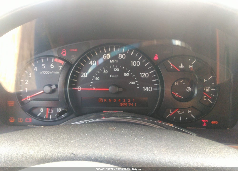 2005 NISSAN TITAN SE VIN: 1N6AA07B85N524884
