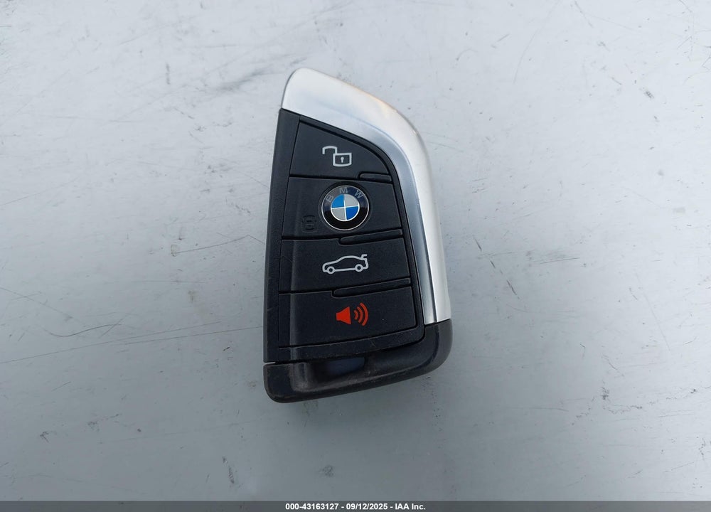 2024 BMW 3 SERIES VIN: 3MW69FF00R8E09383