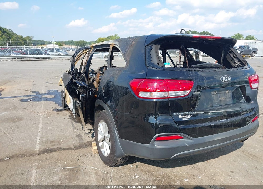 2016 KIA SORENTO VIN: 5XYPG4A34GG068087