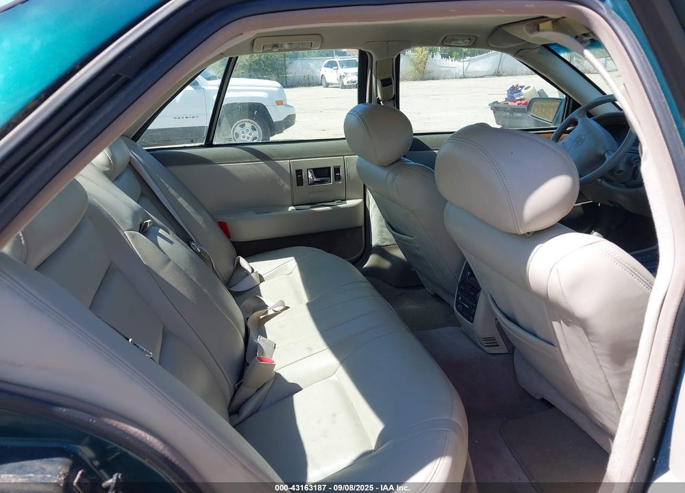 1997 CADILLAC SEVILLE SLS VIN: 1G6KS52YXVU837232