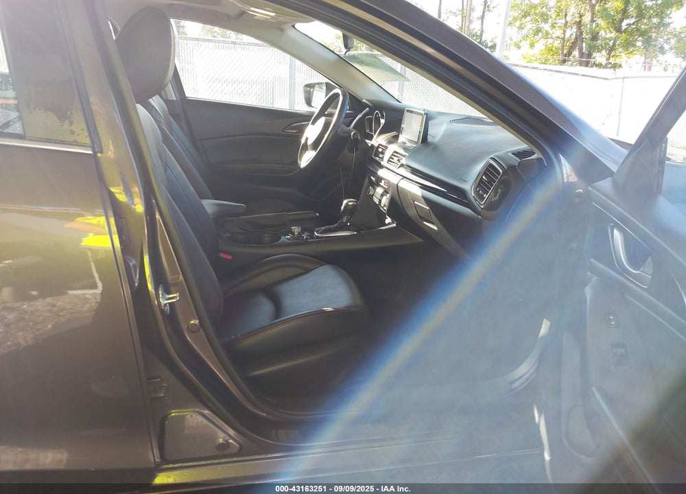 2014 MAZDA 3 VIN: JM1BM1M79E1216134