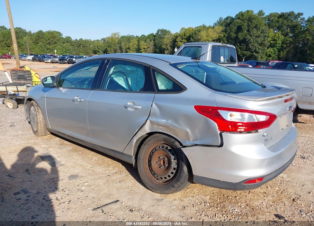 2013 FORD FOCUS SE VIN: 1FADP3F22DL230852