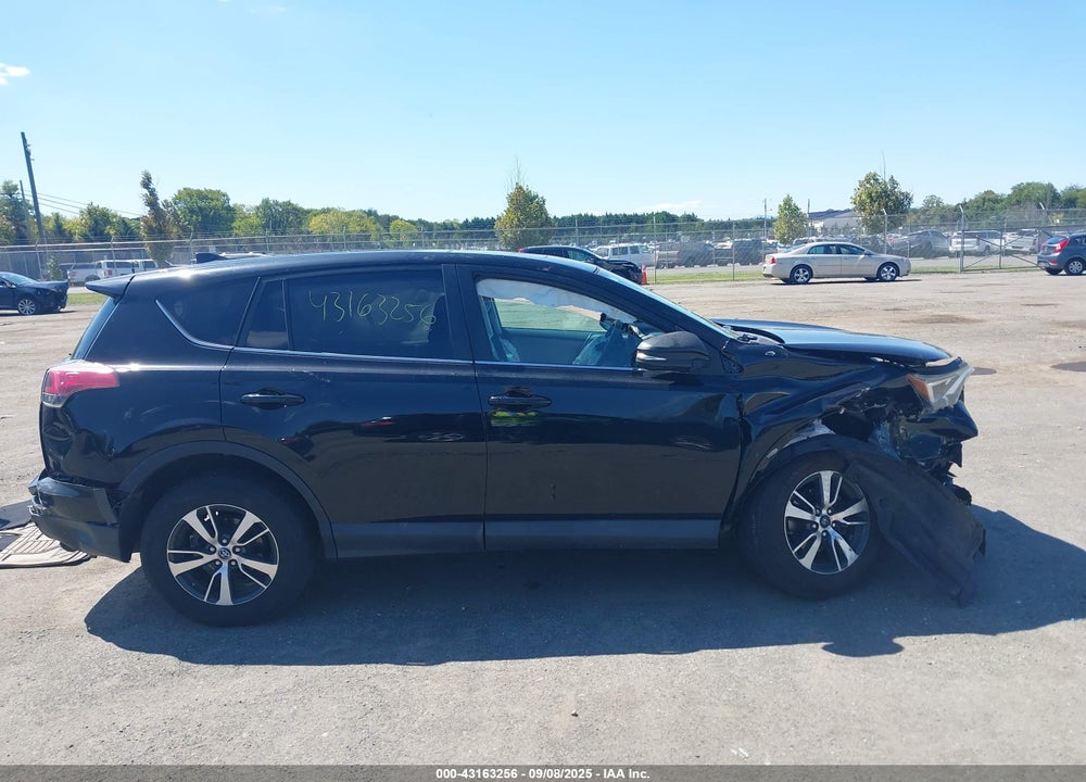 2018 TOYOTA RAV4 VIN: 2T3WFREV4JW481174