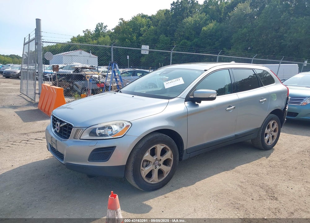 2013 VOLVO XC60 VIN: YV4952DZ6D2392552
