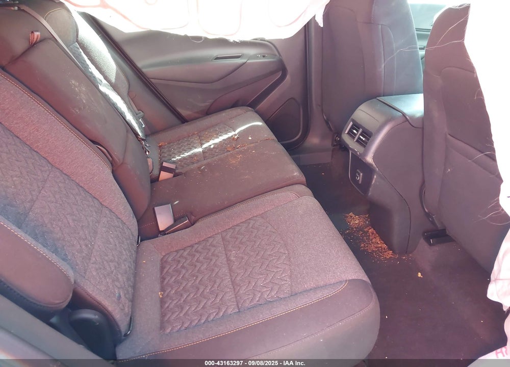 2024 CHEVROLET EQUINOX VIN: 3GNAXUEG2RS118223