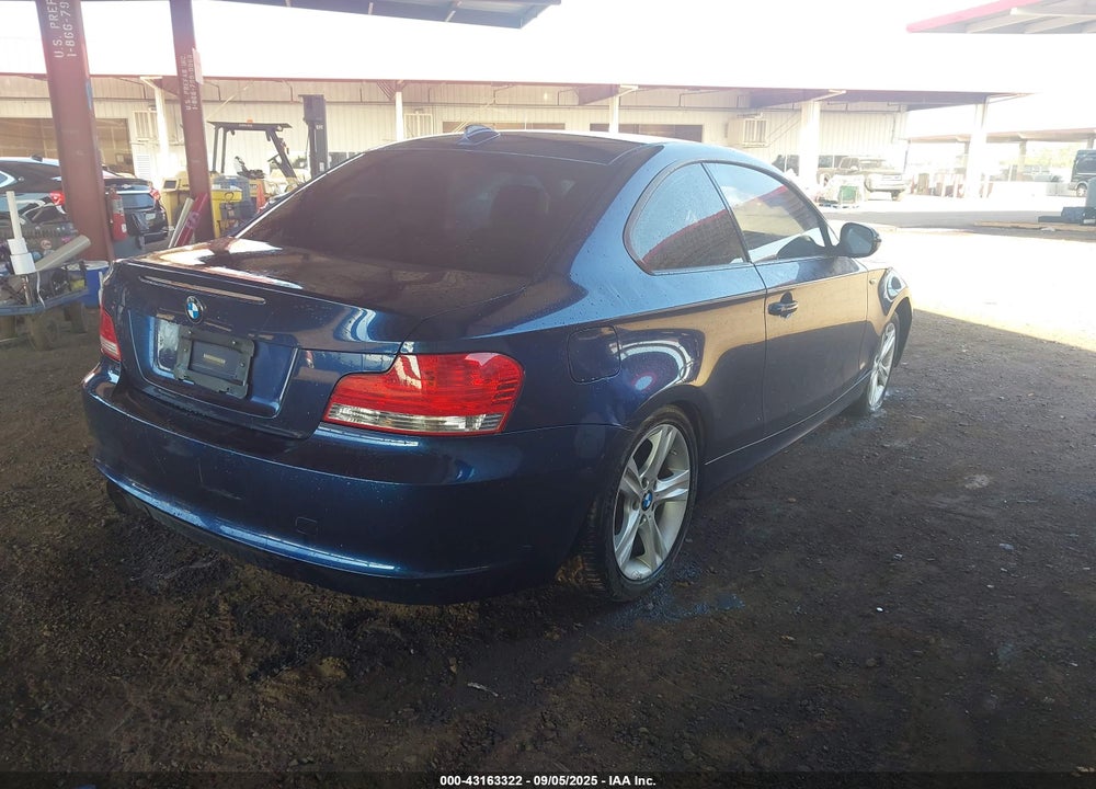 2011 BMW 1 SERIES VIN: WBAUP7C51BVM54788