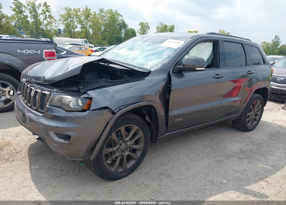 2017 JEEP GRAND CHEROKEE VIN: 1C4RJFBG1HC695763