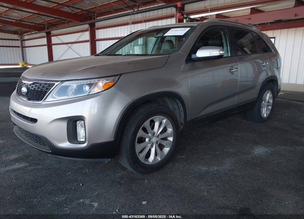 2014 KIA SORENTO VIN: 5XYKU4A73EG432776
