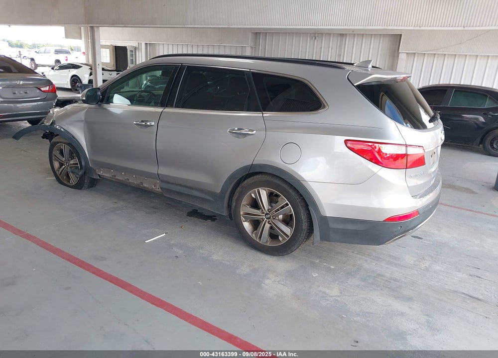 2015 HYUNDAI SANTA FE VIN: KM8SR4HF1FU095552