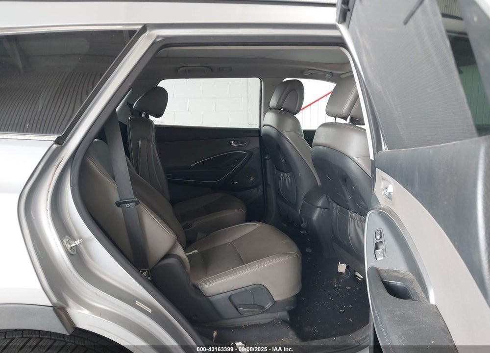 2015 HYUNDAI SANTA FE VIN: KM8SR4HF1FU095552