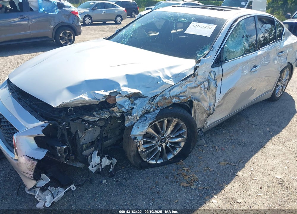 2019 INFINITI Q50 3.0T LUXE VIN: JN1EV7AP0KM518412
