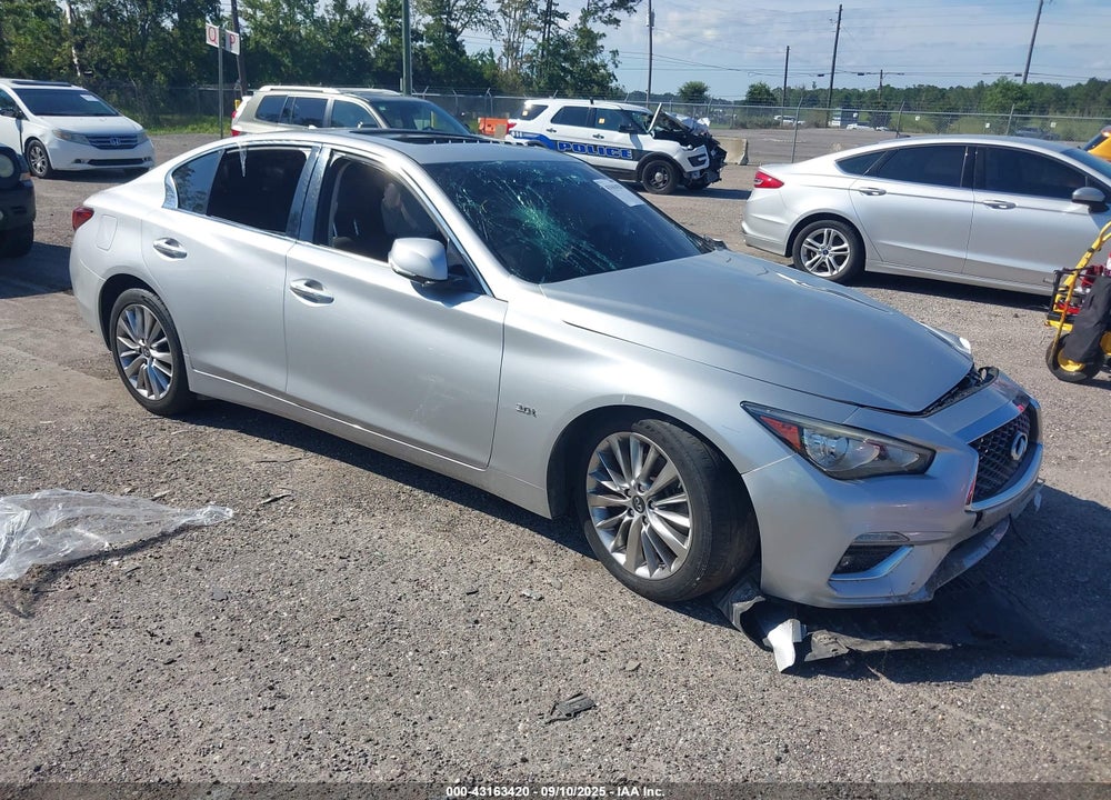 2019 INFINITI Q50 3.0T LUXE VIN: JN1EV7AP0KM518412