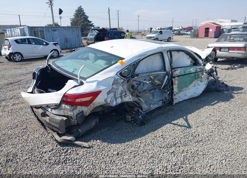 2016 TOYOTA AVALON VIN: 4T1BK1EB8GU240334