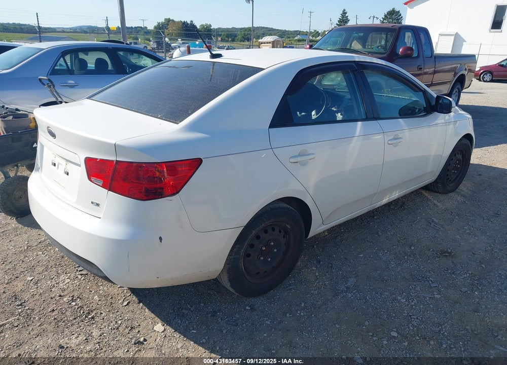 2012 KIA FORTE VIN: KNAFU4A25C5471913