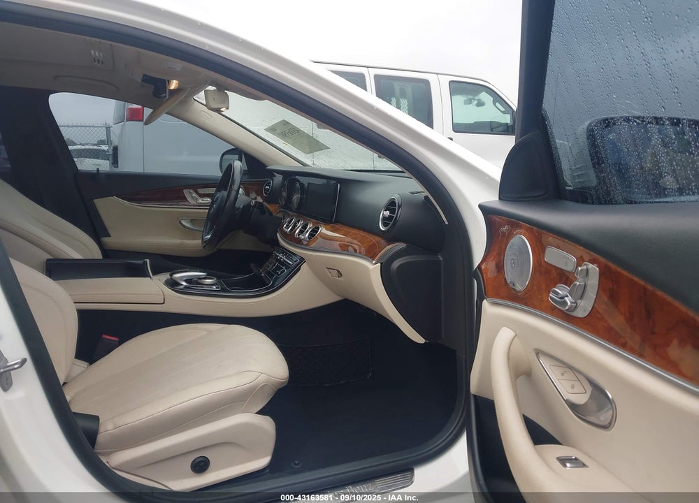 2018 MERCEDES-BENZ E-CLASS VIN: WDDZF4JB8JA463177