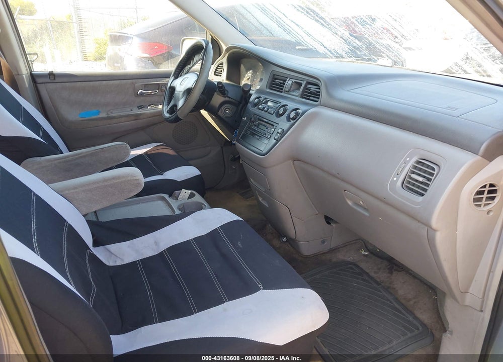 2000 HONDA ODYSSEY EX VIN: 2HKRL1867YH508493