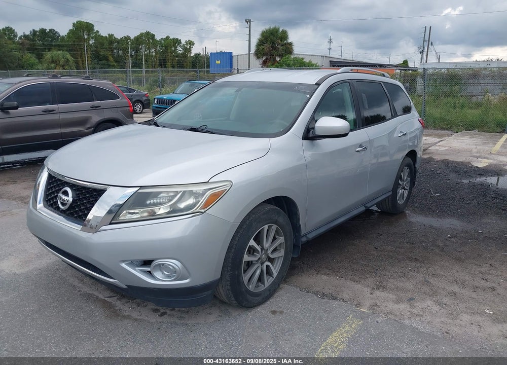 2013 NISSAN PATHFINDER SV VIN: 5N1AR2MN1DC671561
