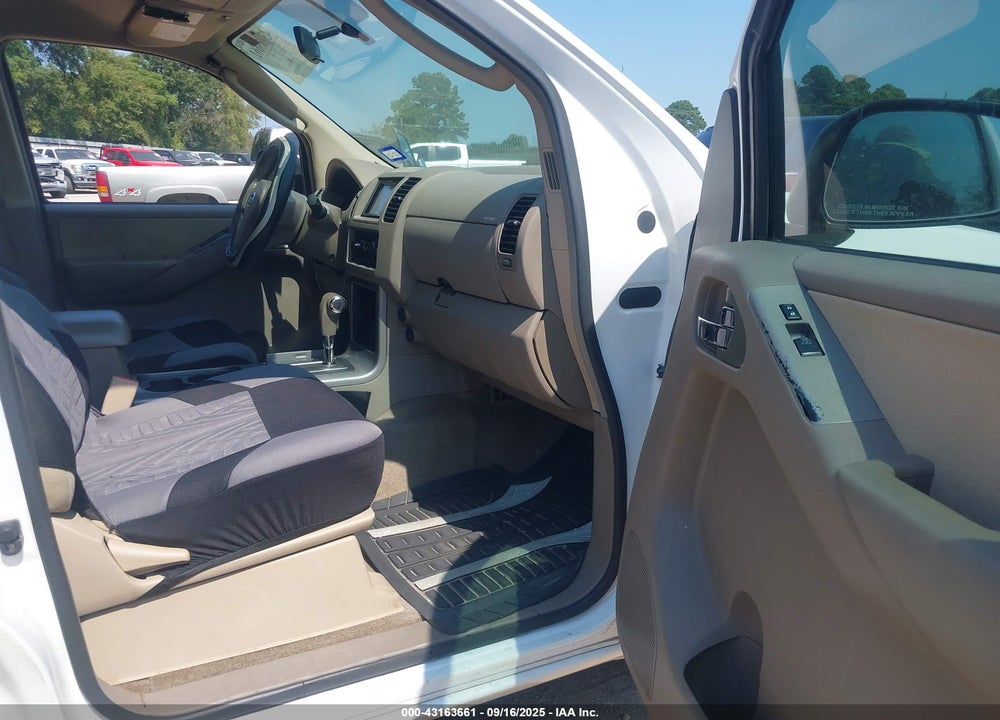 2011 NISSAN PATHFINDER VIN: 5N1AR1NN8BC632598