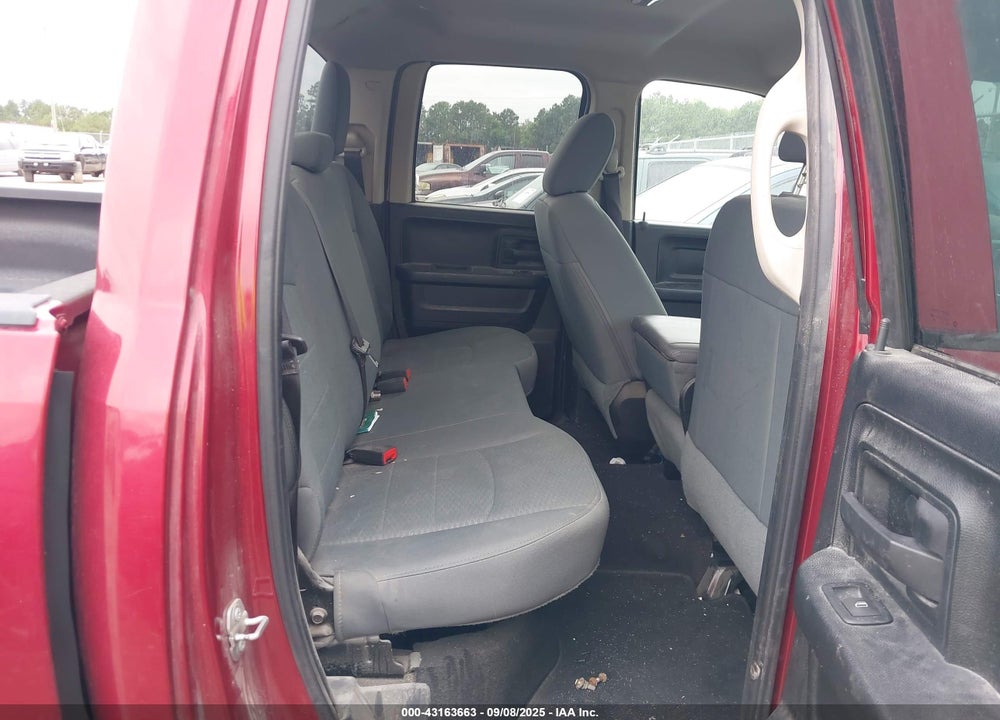 2015 RAM 1500 VIN: 1C6RR7FGXFS631143