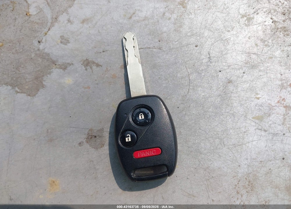2013 HONDA FIT VIN: JHMGE8H39DC041081